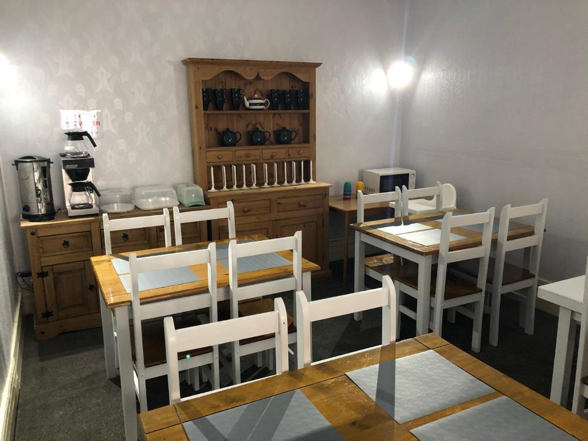 Ultimate Family Guest House Blackpool Zewnętrze zdjęcie