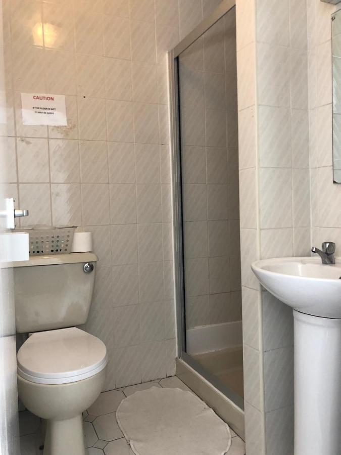 Ultimate Family Guest House Blackpool Zewnętrze zdjęcie